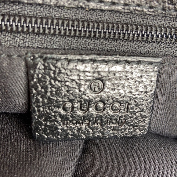 Gucci L6 1/2” x W8” x D4” black small bag EUC - Picture 11 of 16
